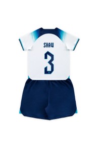 England Luke Shaw #3 Babyklær Hjemme Fotballdrakt til barn VM 2022 Korte ermer (+ Korte bukser)